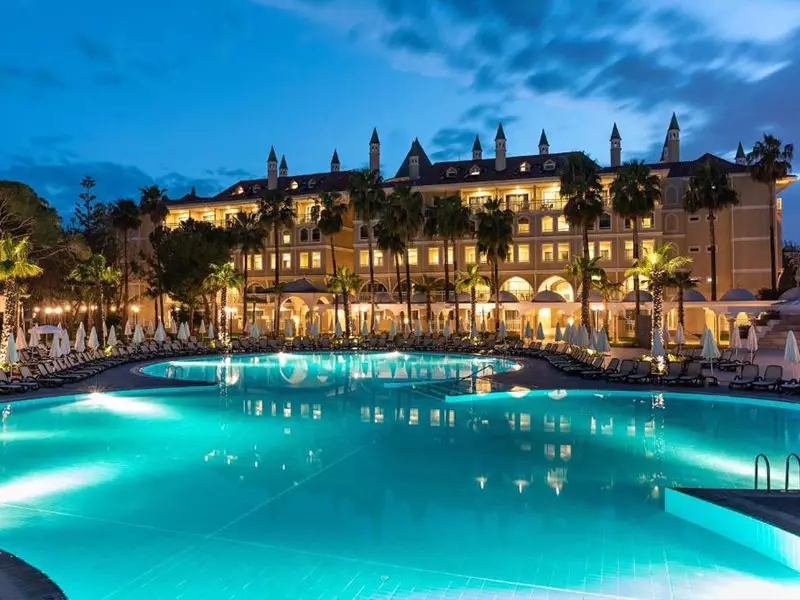 سواندور توپکاپی پالاس ریزورت آنتالیا